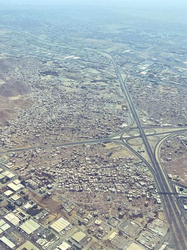 صور جوية لـ 4 أحياء عشوائية في جدة بعد إزالتها 