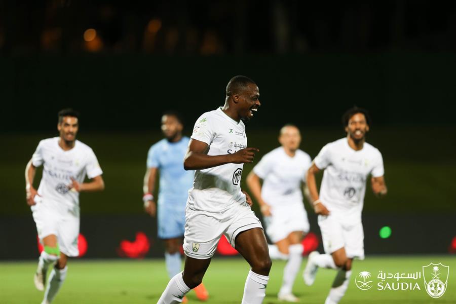 مباراة الأهلي والباطن مباراة الأهلي والباطن