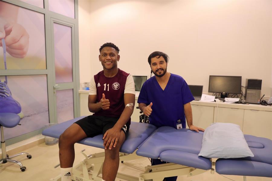 لاعبو لاعبو