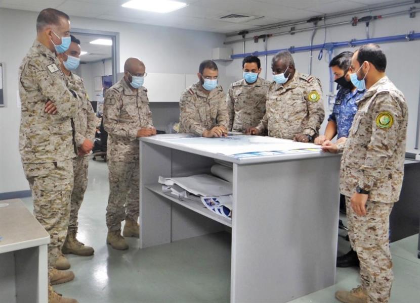 القوات البحرية