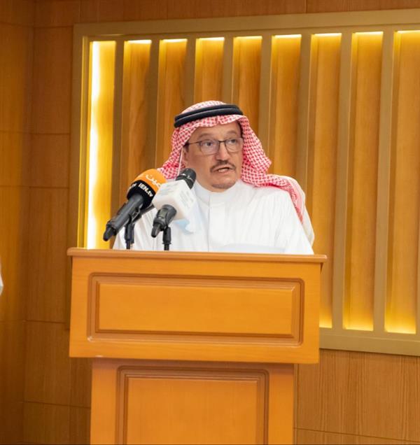 وزير التعليم يطلق خدمة وزير التعليم يطلق خدمة