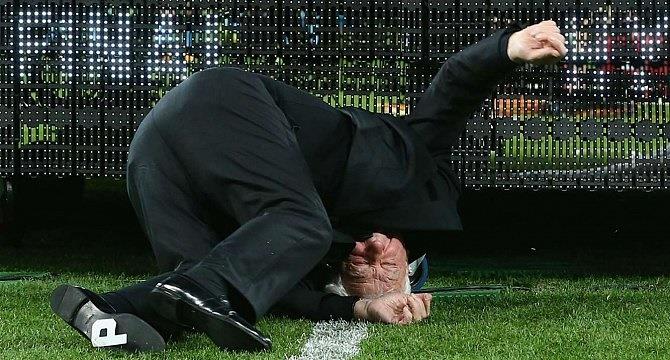 فرانك لوي رئيس الاتحاد الاسترالي