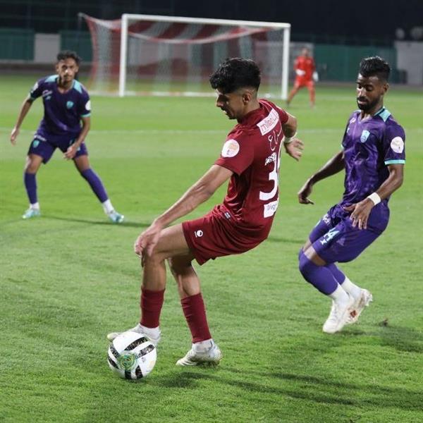 الأهلي يفوز وديًا بثلاثية أمام جدة (صور) الأهلي يفوز وديًا بثلاثية أمام جدة (صور)