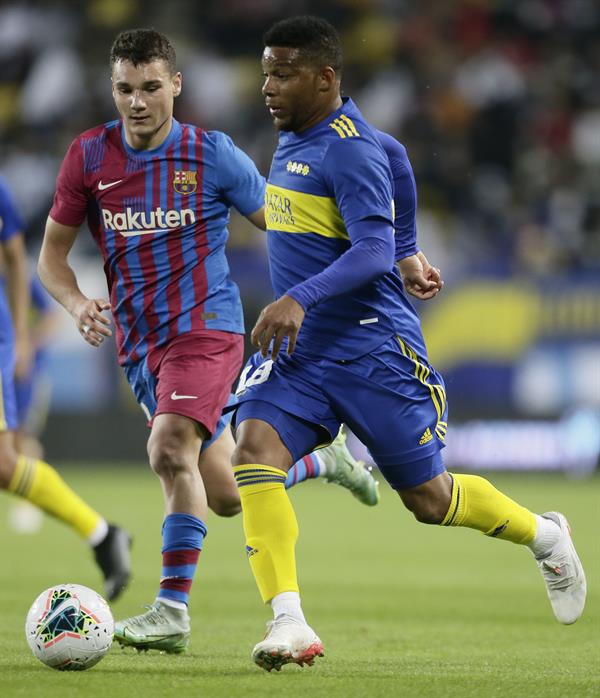 برشلونة وبوكا جونيورز