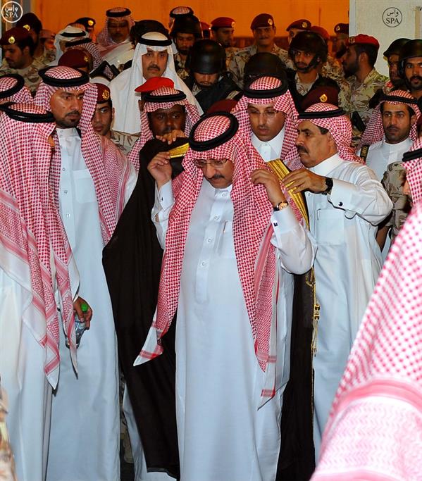 تشييع سعود الفيصل في مقبرة العدل بمكة