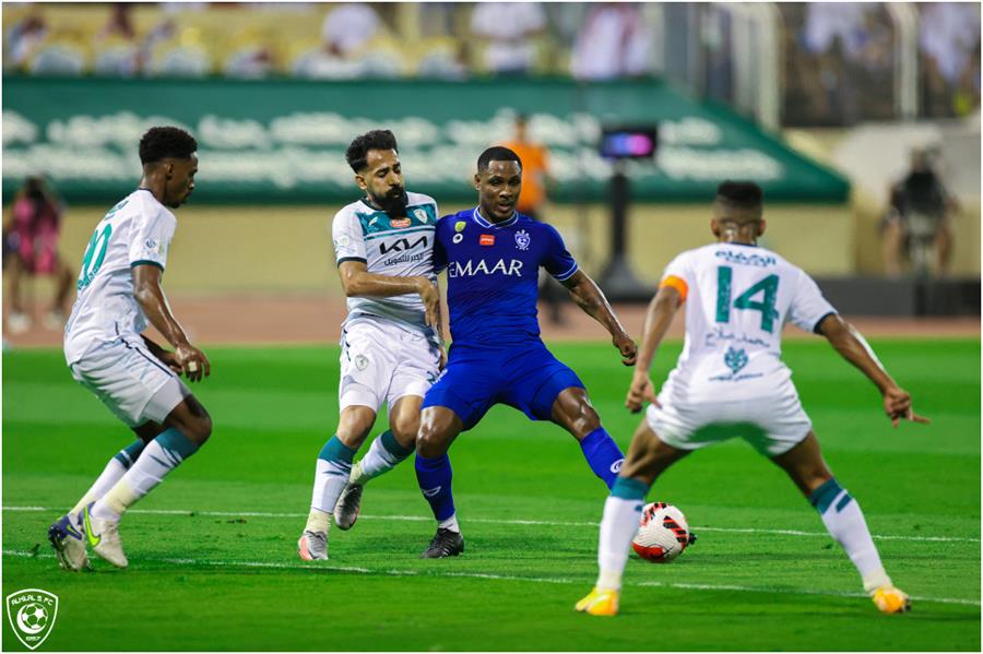 الهلال والفتح