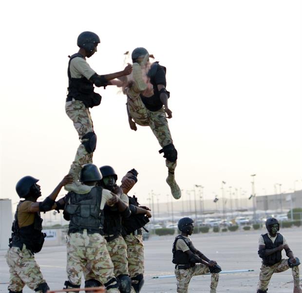 العرض العسكري لقوات الأمن الخاصة برعاية ولي العهد العرض العسكري لقوات الأمن الخاصة برعاية ولي العهد