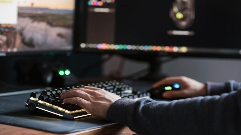 كيف نحمي شبكة الإنترنت المنزلية من "السرقة"؟