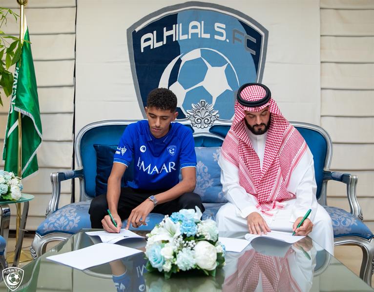 رسميًا.. رسميًا..