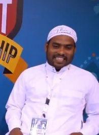 فيديو: الوافد البنغالي “عمران” يجذب الأنظار بتقدمه في بطولة البلوت فيديو: الوافد البنغالي “عمران” يجذب الأنظار بتقدمه في بطولة البلوت