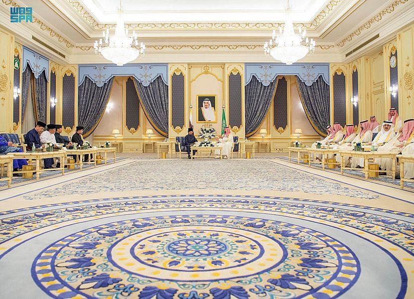 ولي العهد يبحث مع سلطان بروناي سبل تطوير التعاون ولي العهد يبحث مع سلطان بروناي سبل تطوير التعاون