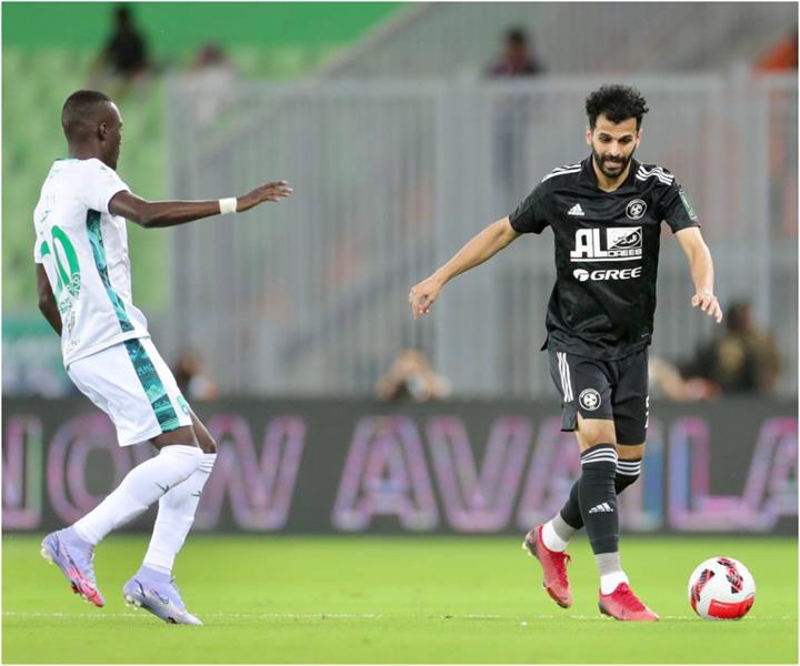 أنتهى الشوط الأول من المباراة التي تجمع الأهلي والفيصلي اليوم (الثلاثاء) ضمن منافسات دور 16 من بطولة الكأس بالتعادل السلبي.