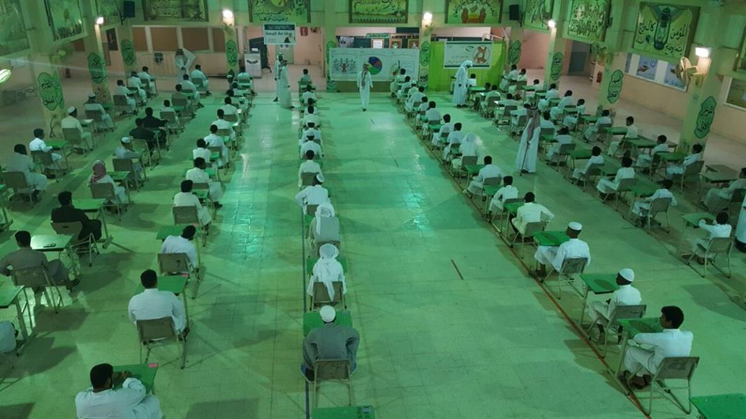 الاختبارات الاختبارات