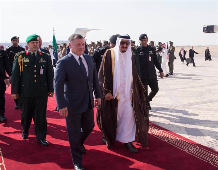 بالصور والفيديو.. خادم الحرمين يستقبل قادة الدول المشاركة في القمة الرابعة للدول العربية ودول أمريكا الجنوبية