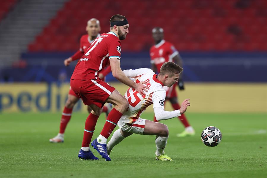 صلاح وماني يقودان ليفربول لربع نهائي أبطال أوروبا على حساب لايبزيغ