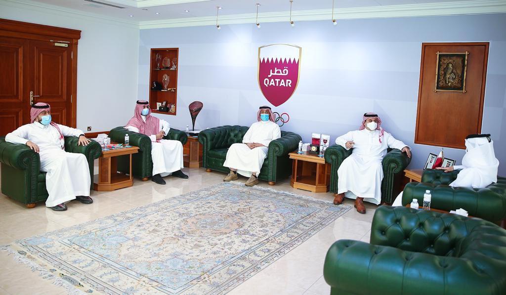 فهد بن جلوي يزور مقر اللجنة الأولمبية القطرية فهد بن جلوي يزور مقر اللجنة الأولمبية القطرية