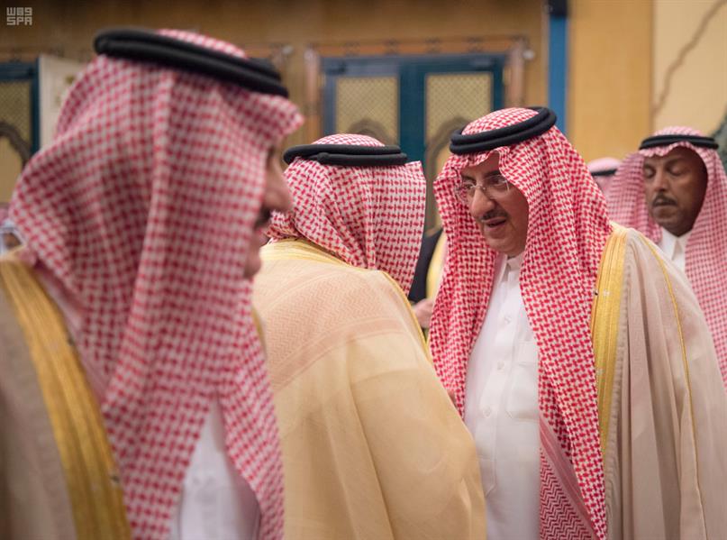 الصلاة على الأمير مشعل بالمسجد الحرام.. وخادم الحرمين يتقدم المصلين (صور)