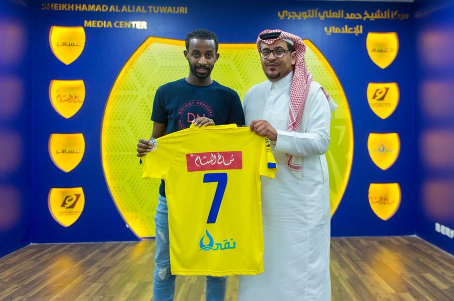 بالصور .. التعاون يحتفظ بسفياني موسما إضافيا