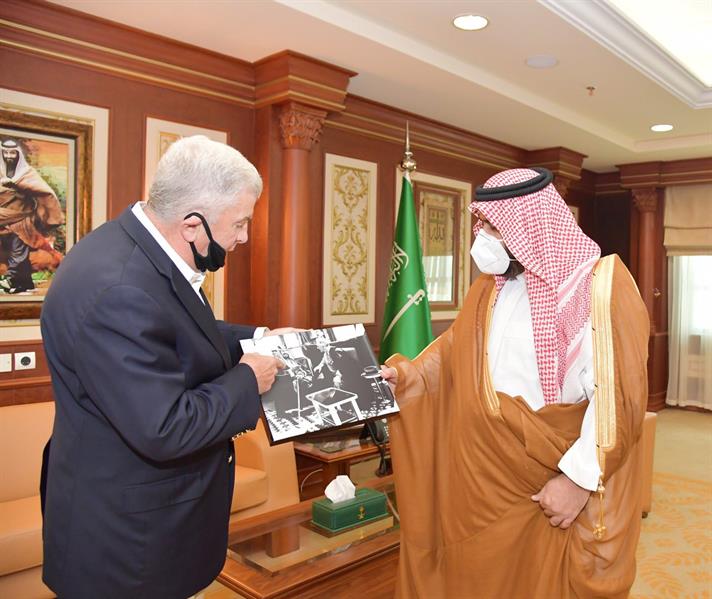 الامير محمد بن عبدالعزيز