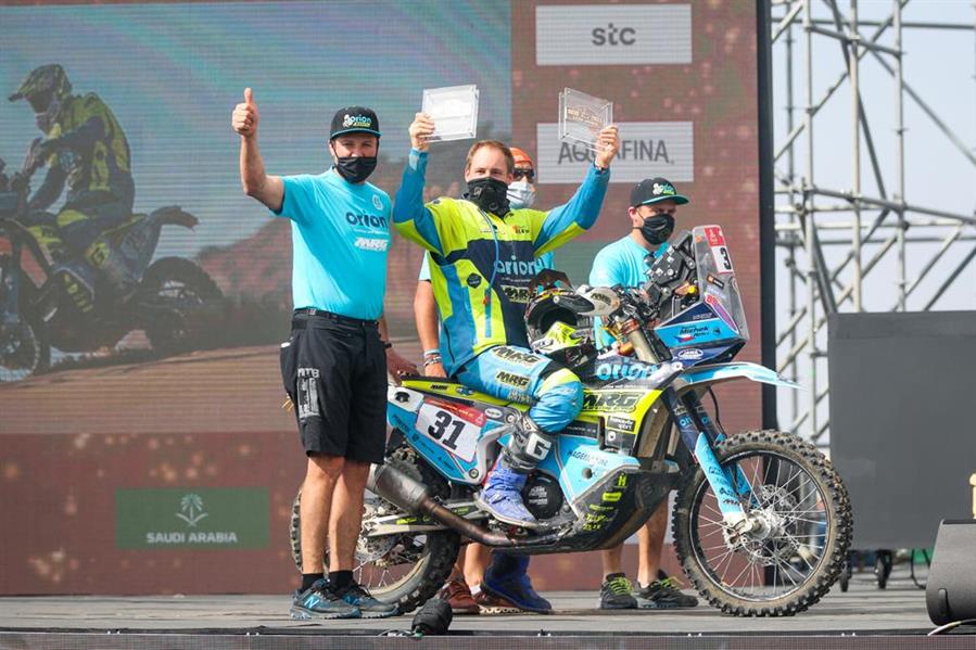 تعرف على الفائزين في ختام رالي دكار السعودية 2021 (صور وفيديو)