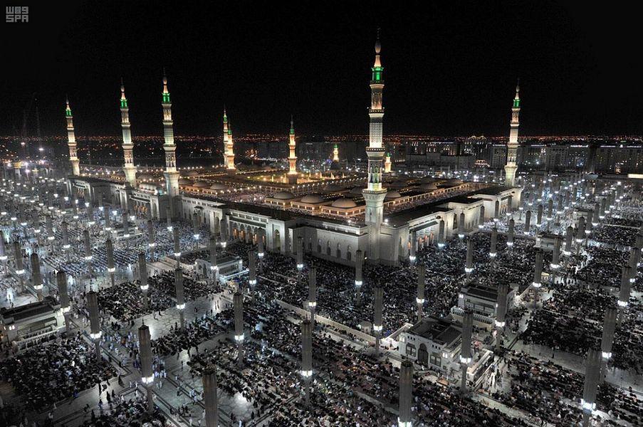 كم عدد الحجاج الذين خدمتهم السعودية خلال 10 سنوات ماضية؟