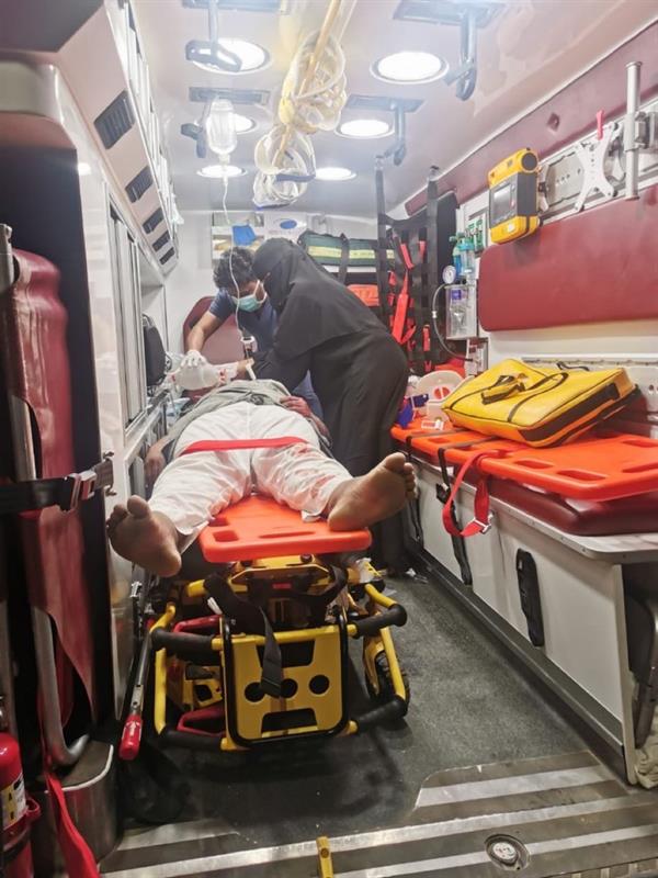 ممرضة سعودية تنقذ حياة أشخاص تعرضوا لحـادث مروري في صبيا 