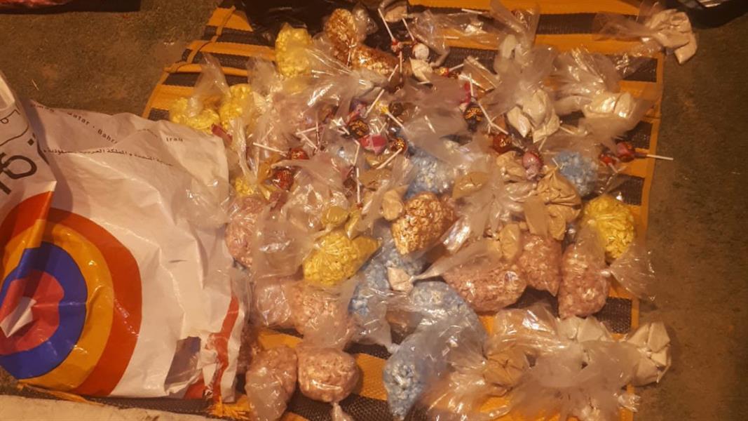 إزالة ألعاب متنوعة تشكل خطورة على مرتادي الحدائق بمكة إزالة ألعاب متنوعة تشكل خطورة على مرتادي الحدائق بمكة