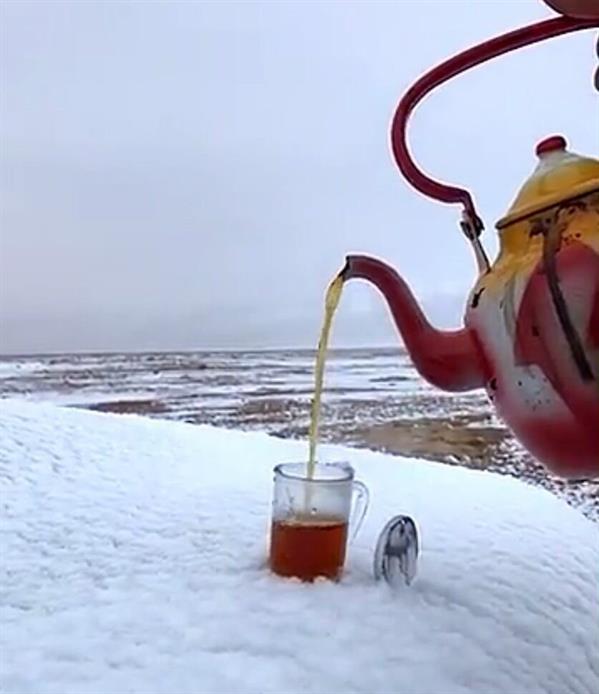 صور وفيديوهات لمناظر الثلوج الخلابة وهي تغطي مسطحات المناطق الشمالية