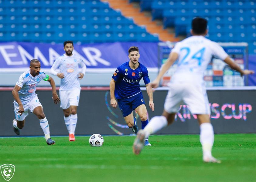 مباراة الهلال والفتح