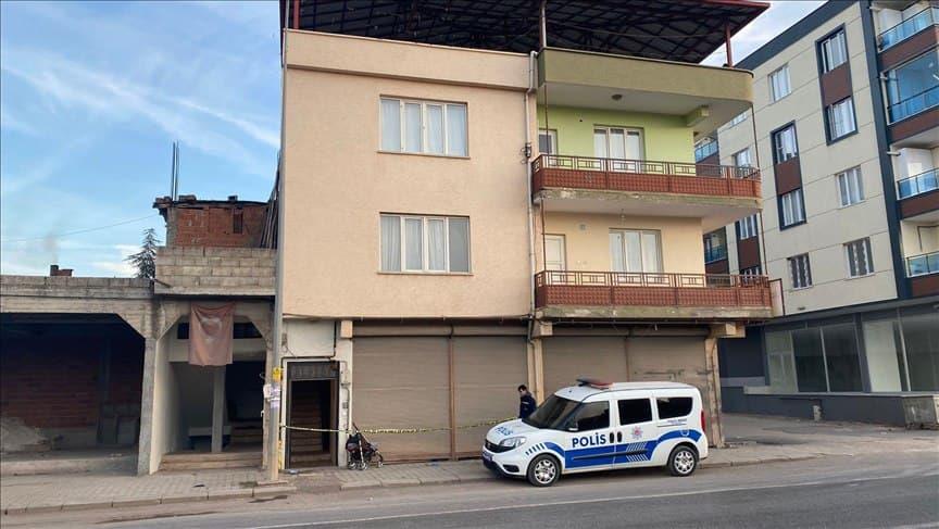 وفاة 3 أطفال سوريين في تركيا جراء حريق اندلع في شقتهم وفاة 3 أطفال سوريين في تركيا جراء حريق اندلع في شقتهم