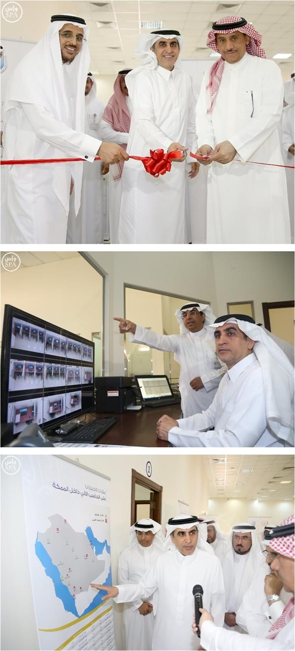 الدكتور عزّام يدّشن أكبر مقر للاختبارات المحوسبة الدكتور عزّام يدّشن أكبر مقر للاختبارات المحوسبة