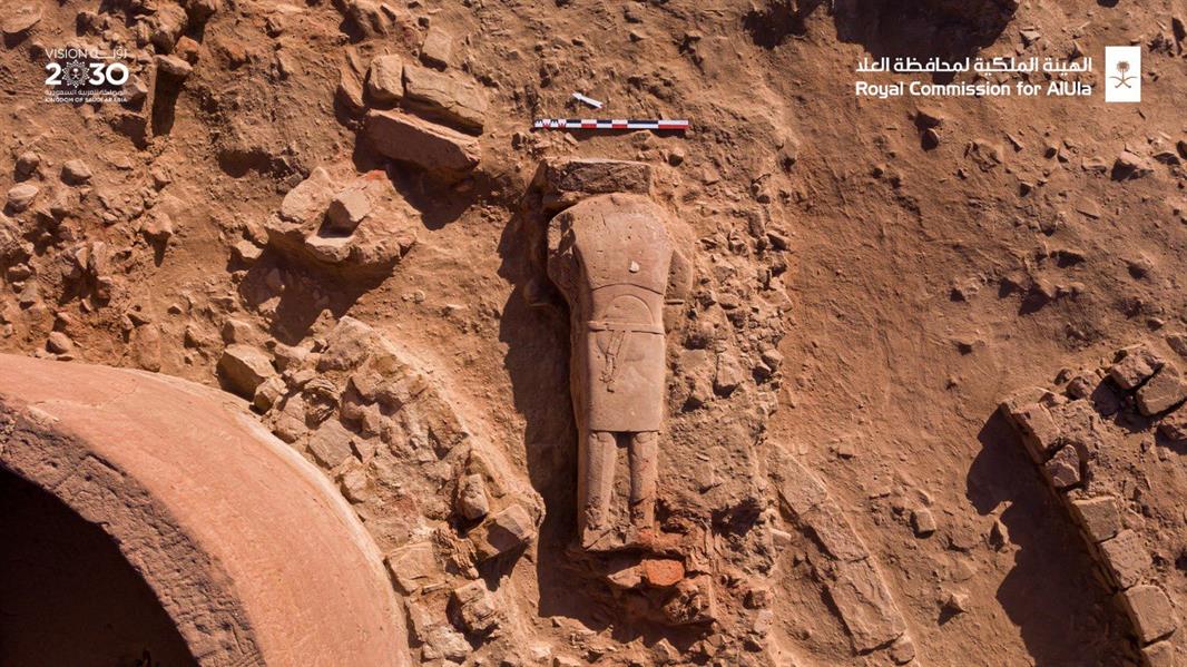 "هيئة العلا" تعلن اكتشاف تمثال لحياني ضخم 
