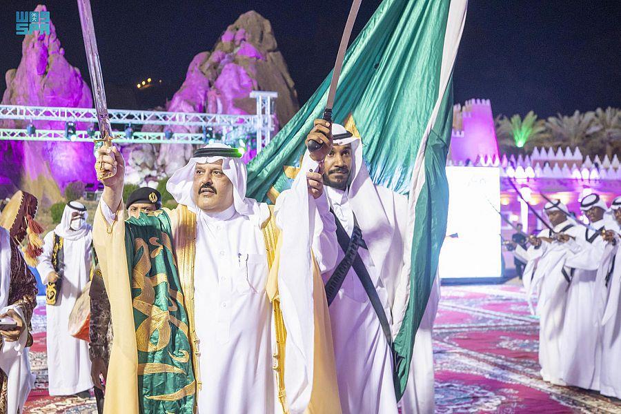 أمير حائل يرعى الحفل الافتتاحي لمهرجان صيف عروس الشمال