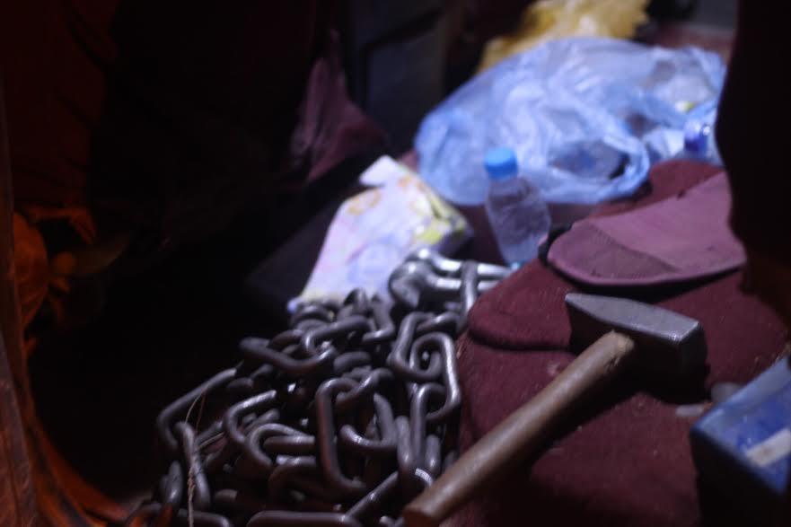 الإطاحة بـ 8 مواطنين وسوداني في تشكيل عصابي للسطو على المنازل وسرقة السيارات بالخرج - صور الإطاحة بـ 8 مواطنين وسوداني في تشكيل عصابي للسطو على المنازل وسرقة السيارات بالخرج - صور