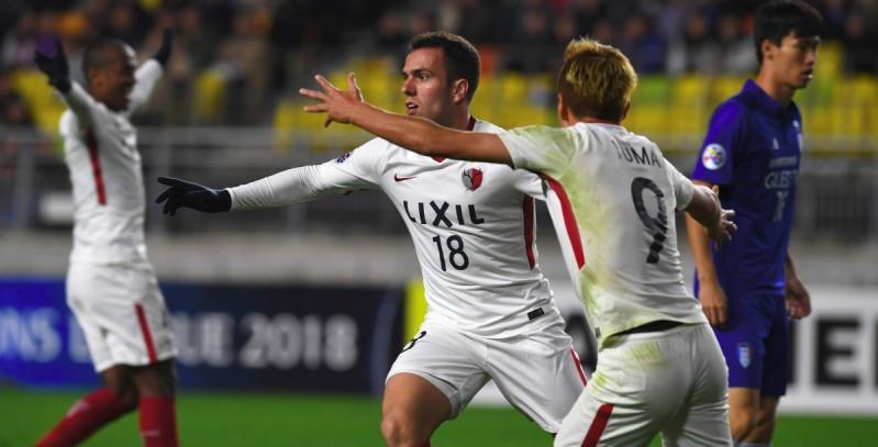 كاشيما يضرب موعدا مع بيروزي في نهائي أبطال آسيا