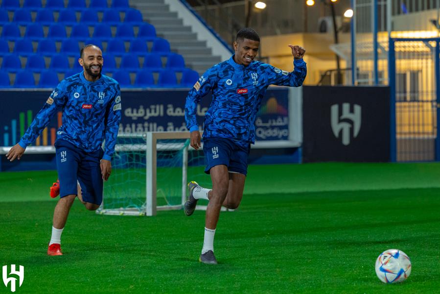 الهلال 