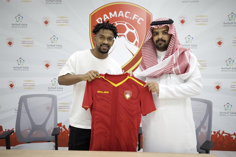 رسميًا.. ضمك يتعاقد مع لاعب الهلال رياض الغامدي رسميًا.. ضمك يتعاقد مع لاعب الهلال رياض الغامدي