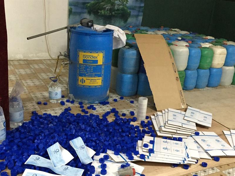 تقليد ماء زمزم