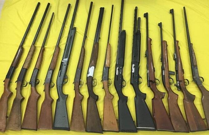 ضبط كميات من الأسلحة النارية والذخائر الحية المعدة للبيع ببريدة