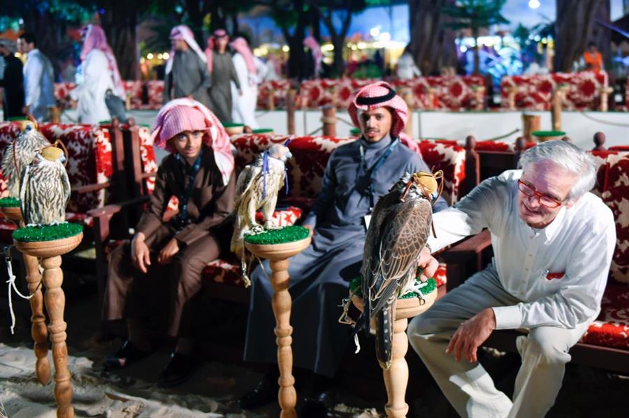 الصقار الألماني الصقار الألماني