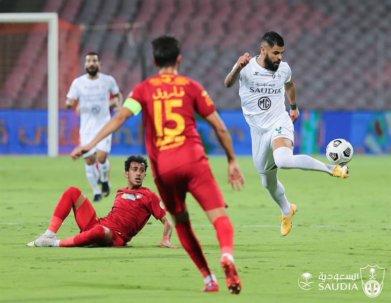 مباراة الأهلي وضمك مباراة الأهلي وضمك