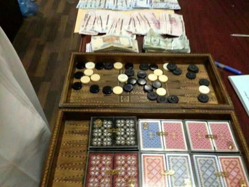 طاولة القمار