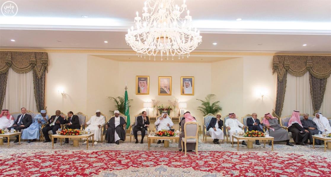 خادم الحرمين يستقبل قادة الدول المشاركة في تمرين رعد الشمال