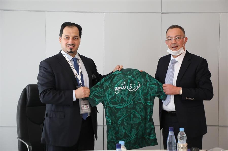المسحل" يلتقي عدد من أعضاء الفيفا