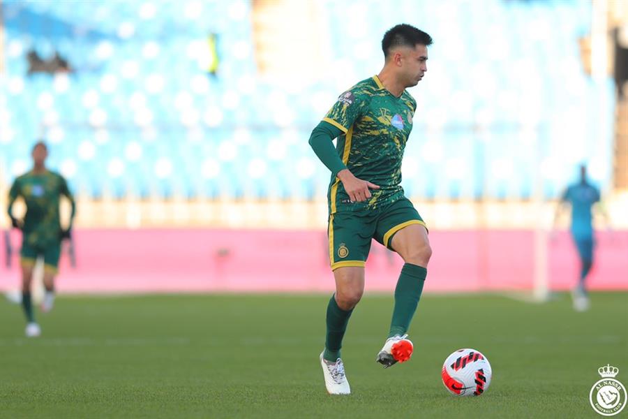 التعادل السلبي يحسم الشوط الأول من مباراة التعادل السلبي يحسم الشوط الأول من مباراة