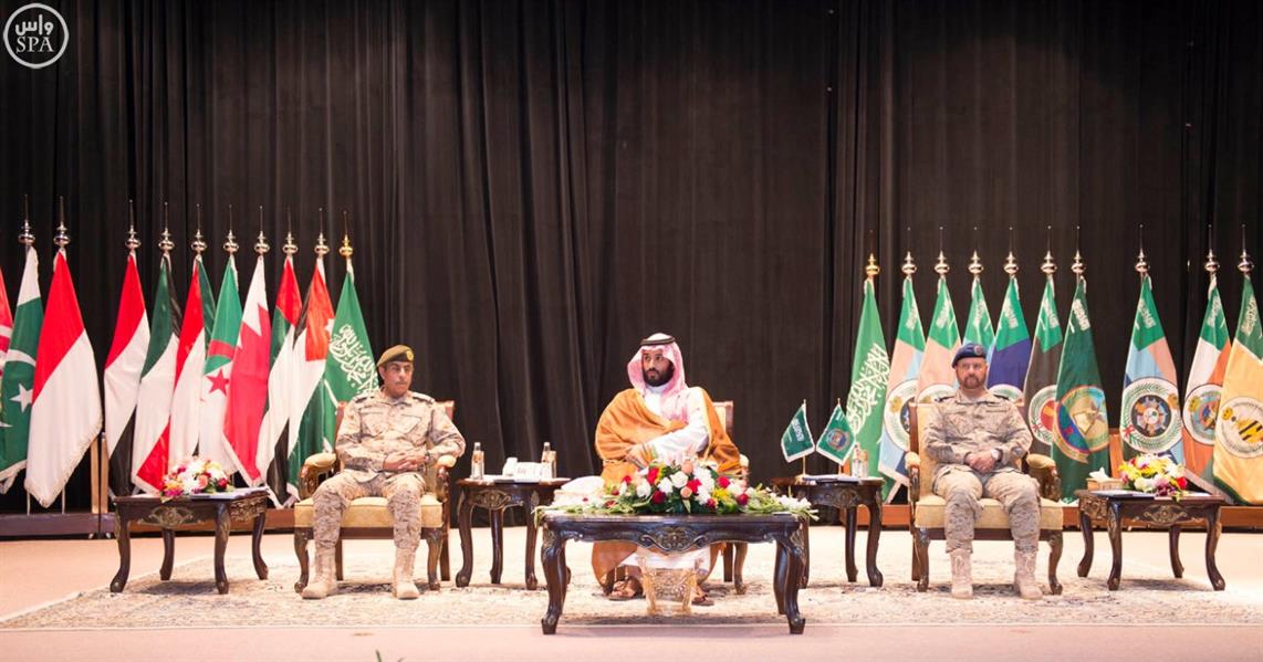 محمد بن سلمان يشهد حفل تخريج طلبة كلية القيادة والأركان للقوات المسلحة بالرياض