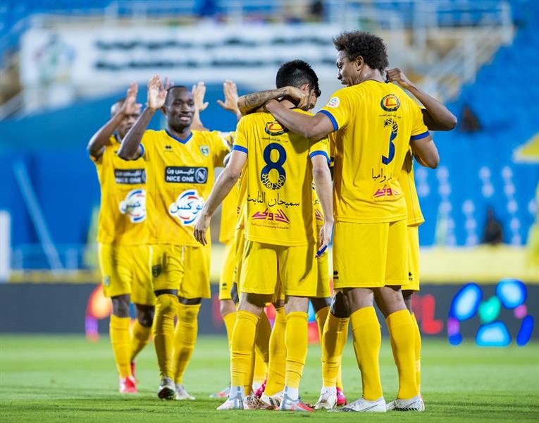 مباراة التعاون والرائد