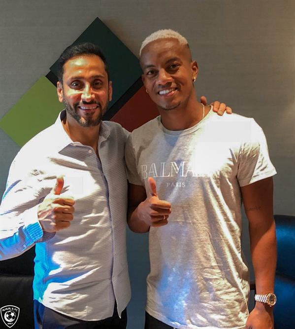 كاريلو كاريلو