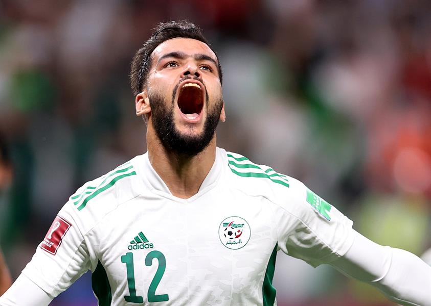 مصر تتصدر مجموعتها بكأس العرب على حساب الجزائر