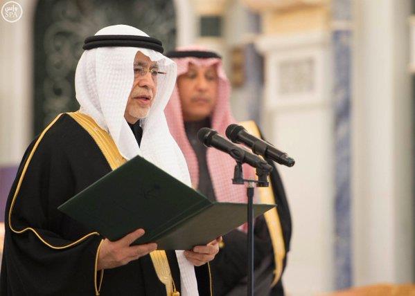 معالي الدكتور عبدالعزيز بن محيي الدين خوجة 